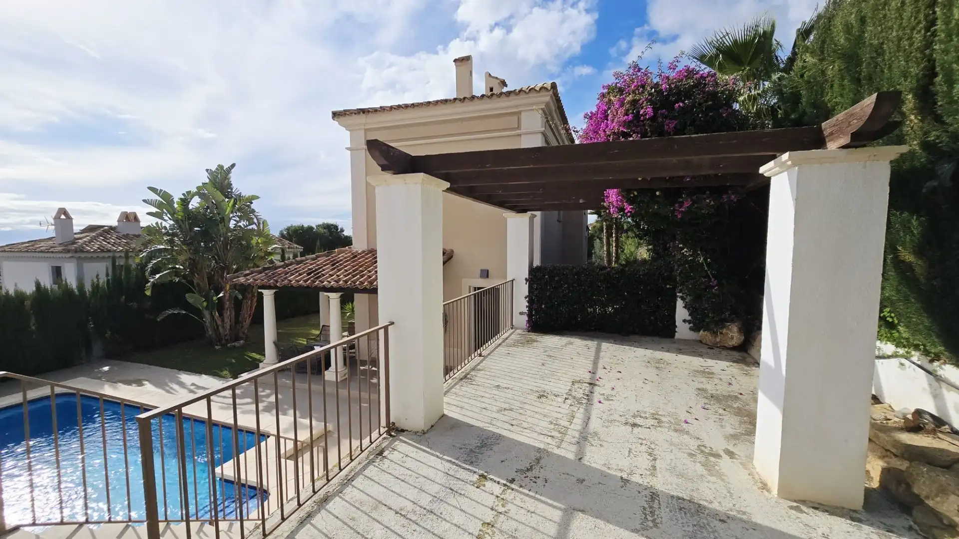 Jardí de Casa o xalet en venda en Finestrat amb Aire condicionat, Jardí privat i Traster