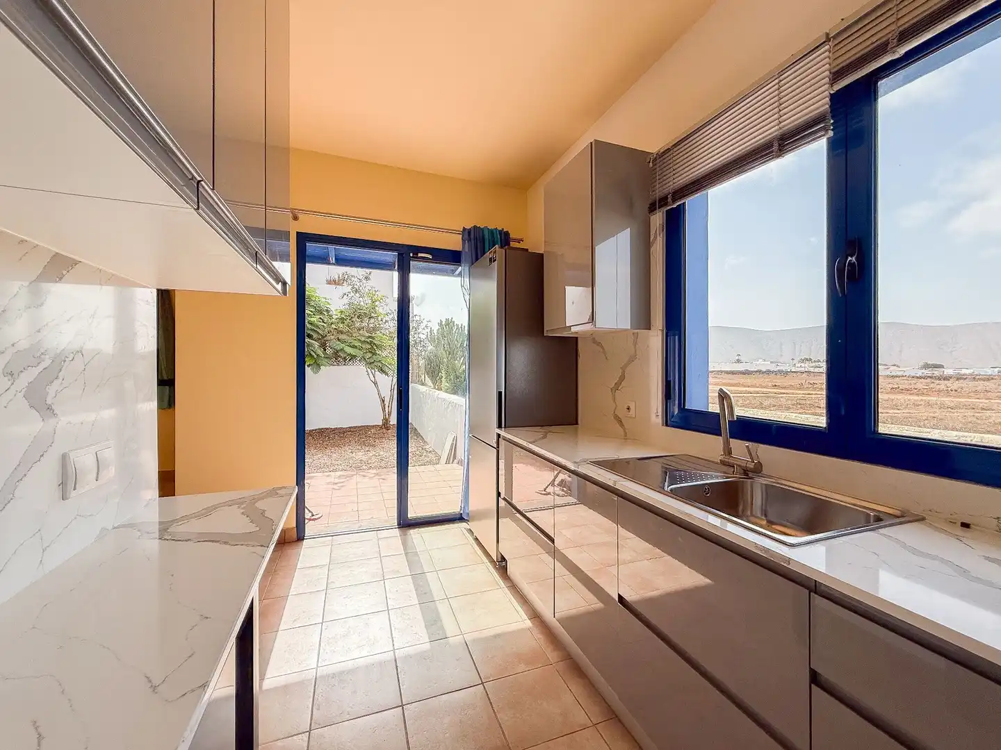 Terraced house with garden for sale in Nopal, imagen 16