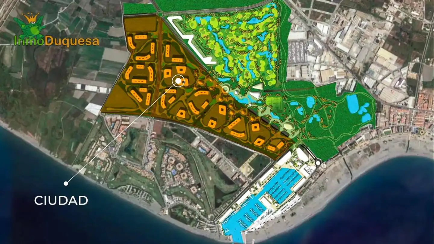 Vista exterior de Finca rústica en venda en Motril amb Jardí privat