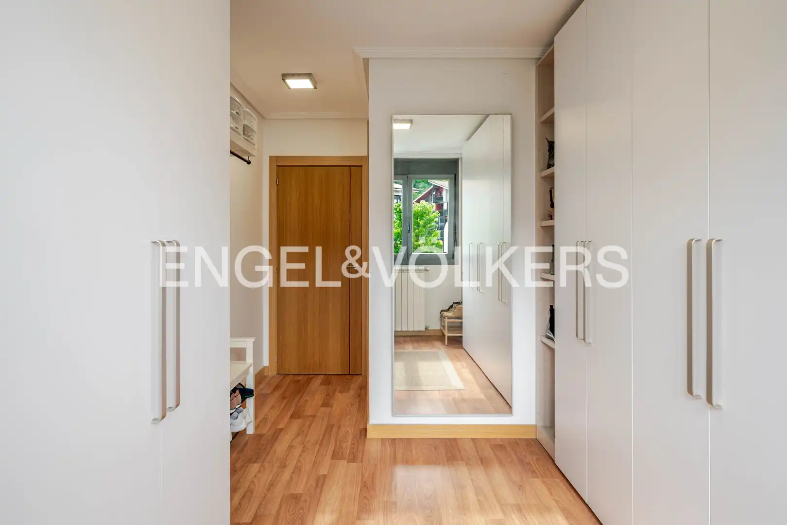 Piso en venta en Astigarraga con Calefacción, Jardín privado y Terraza