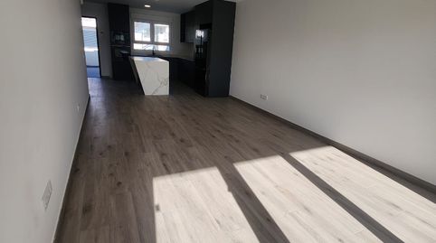 Foto 2 de Casa adosada en venta en Calle Francisco de Quevedo, 48, Los Hueros, Villalbilla