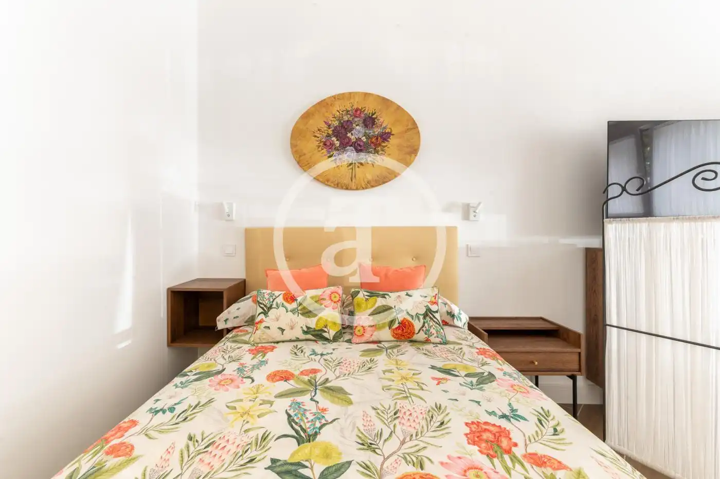 Schlafzimmer von Wohnung zur Miete in Madrid mit Klimaanlage, Heizung und Möbliert