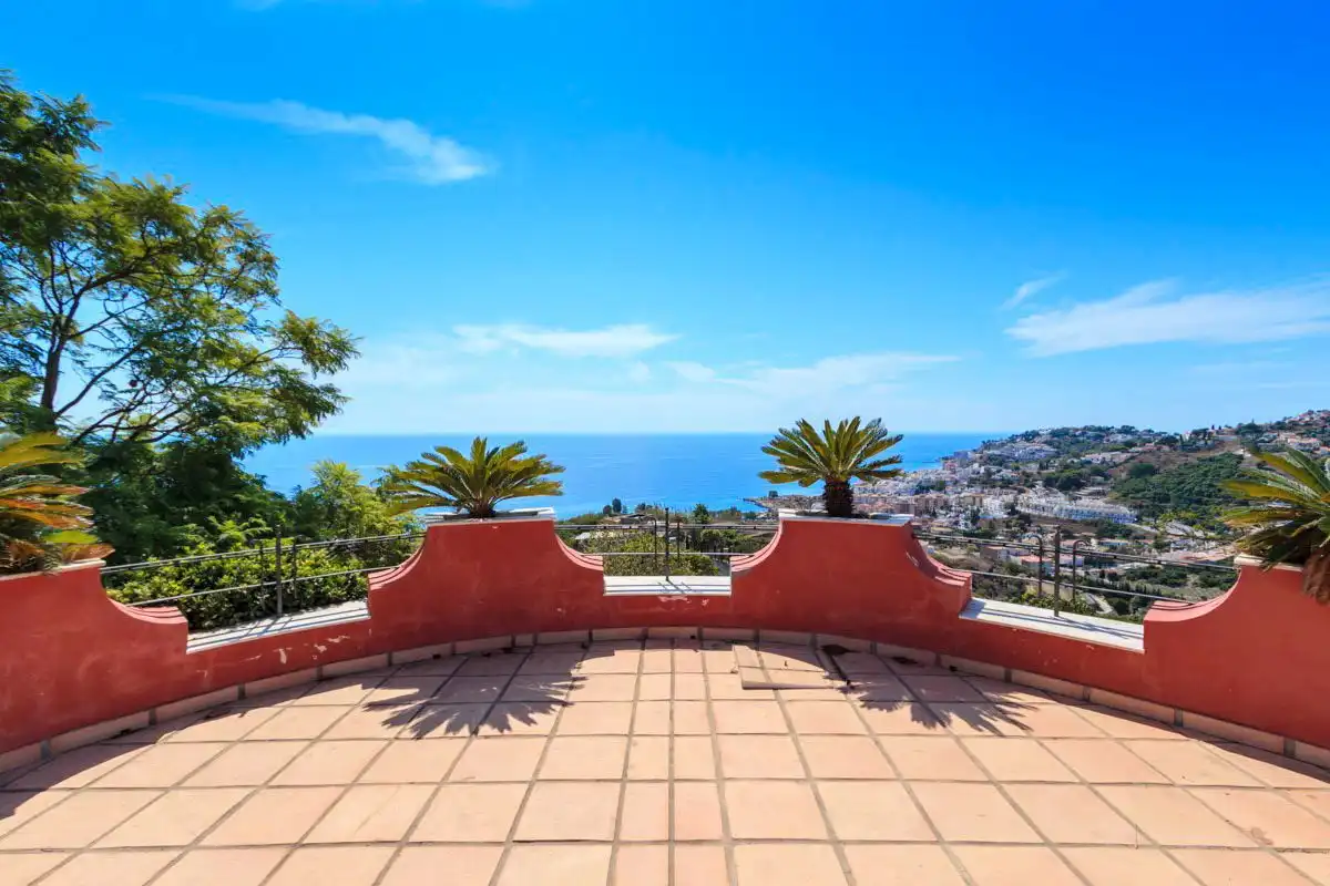 Vista exterior de Casa o chalet en venta en Almuñécar