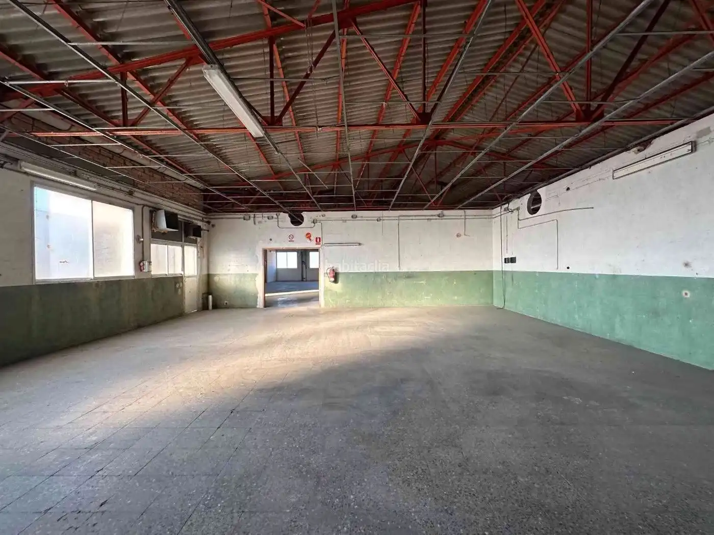 Fabrikhallen zur Miete in Mataró