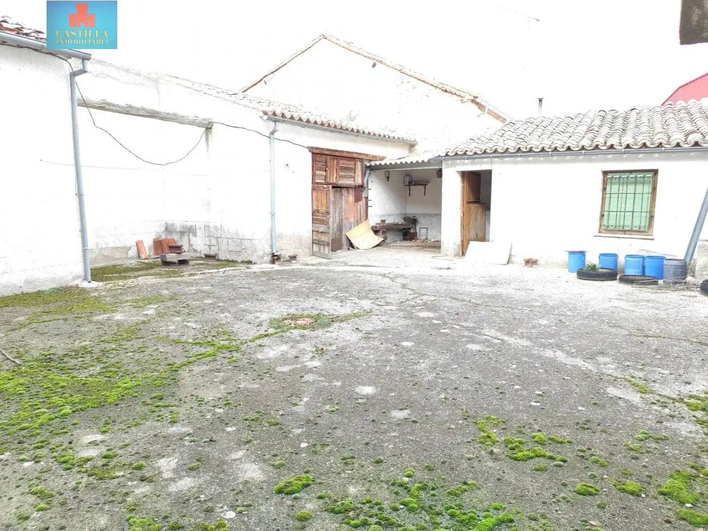 Casa o chalet en venta en Velayos con Terraza, Trastero y Amueblado