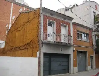 Maison mitoyenne à vendre à Larra