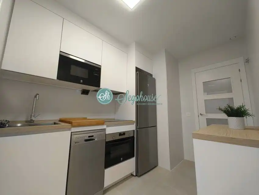 Küche von Wohnung zur Miete in Segovia mit Heizung, Terrasse und Abstellraum