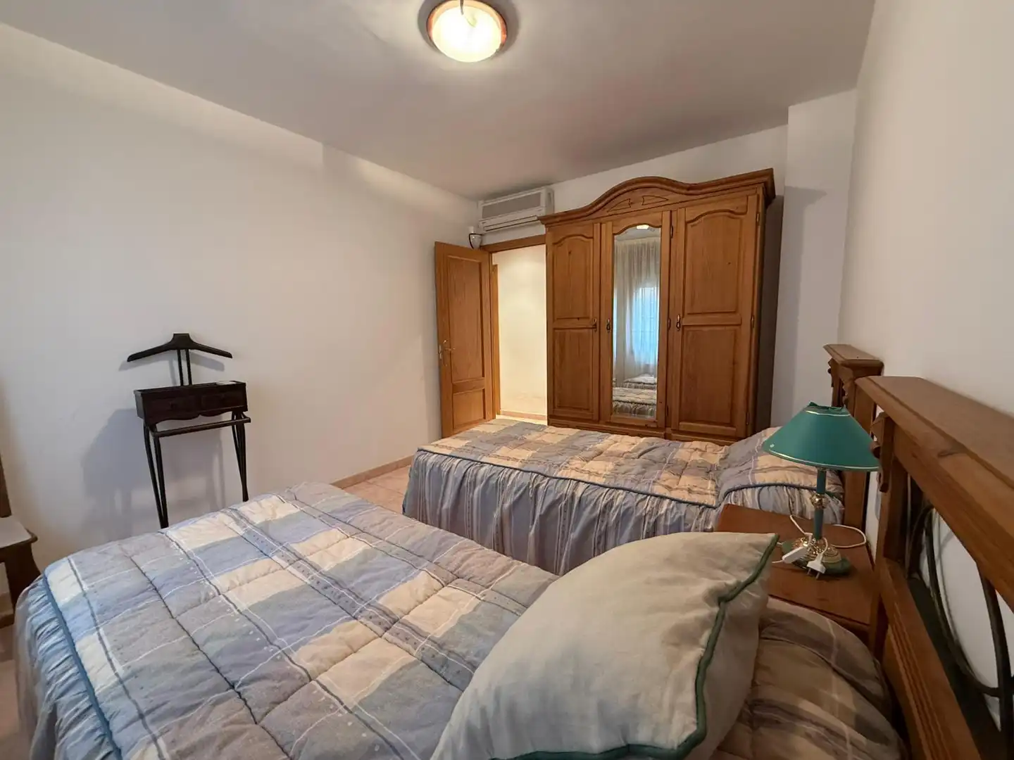 Schlafzimmer von Wohnung zum Verkauf in Alcolea de Cinca mit Klimaanlage, Heizung und Terrasse