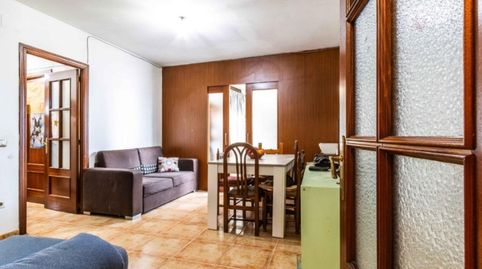 Foto 3 de Piso en venta en Calle Emporda, Verges, Girona