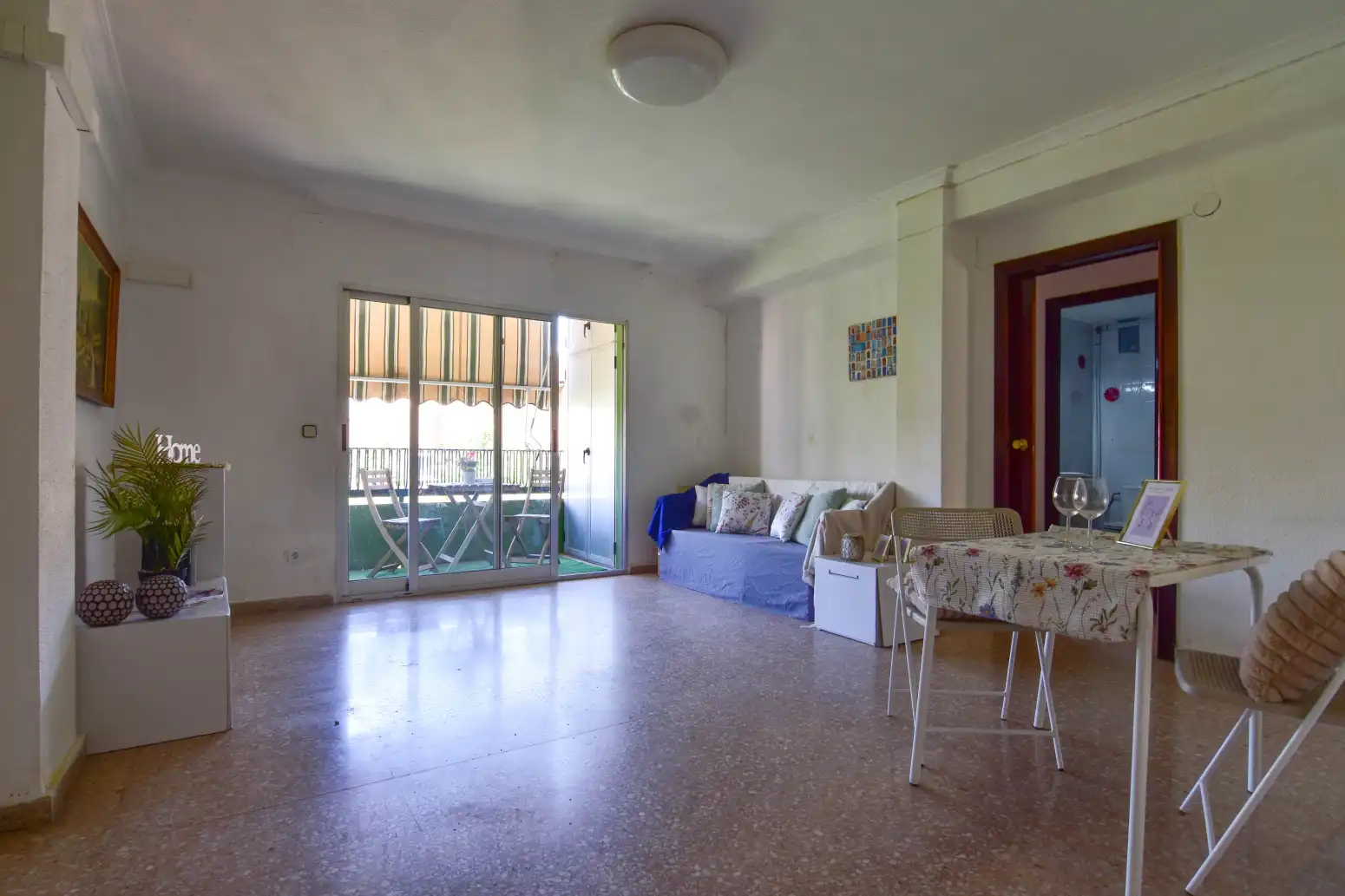 Living room of Flat for sale in Massamagrell  with Air Conditioner and Balcony