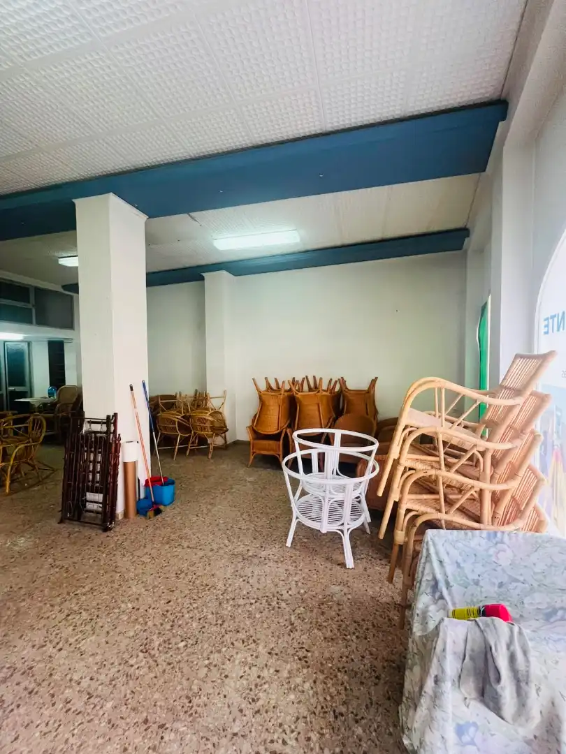 Business premises for sale in Calle Miranda, imagen 3
