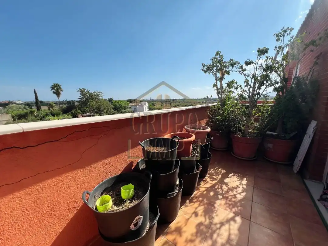 Terrace of Flat for sale in Almazora / Almassora  with Air Conditioner, Heating and Storage room