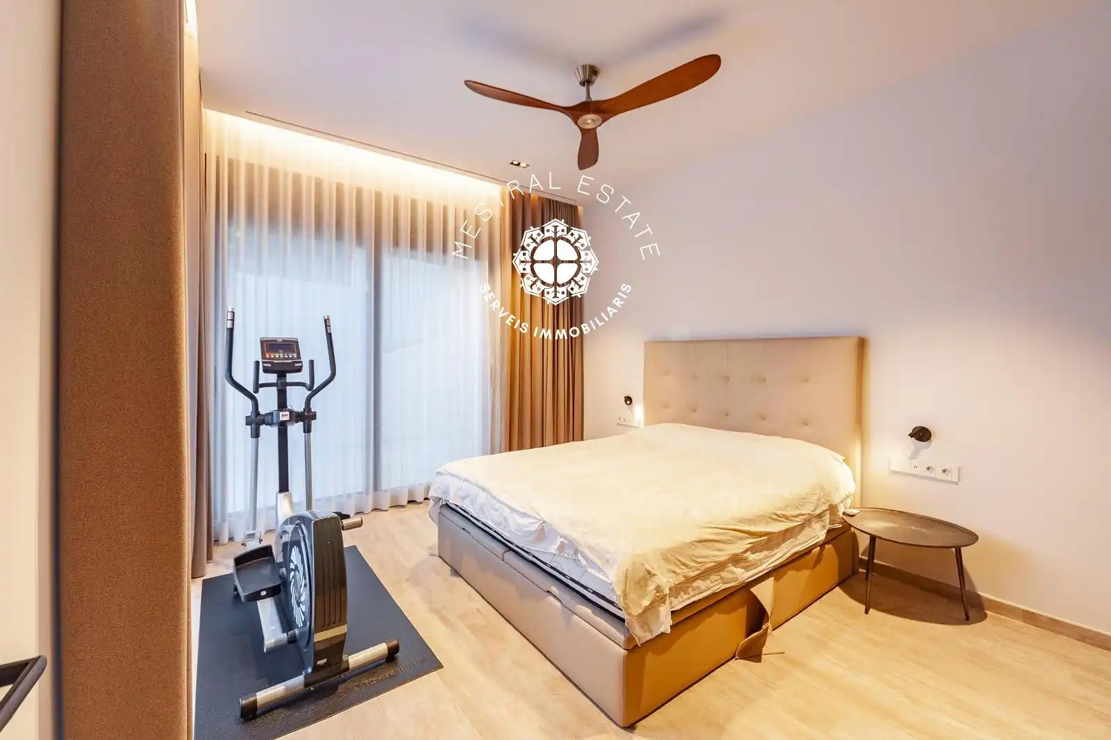 Bedroom of Houses for sale in Castelldefels  with Air Conditioner, Heating and Swimming Pool