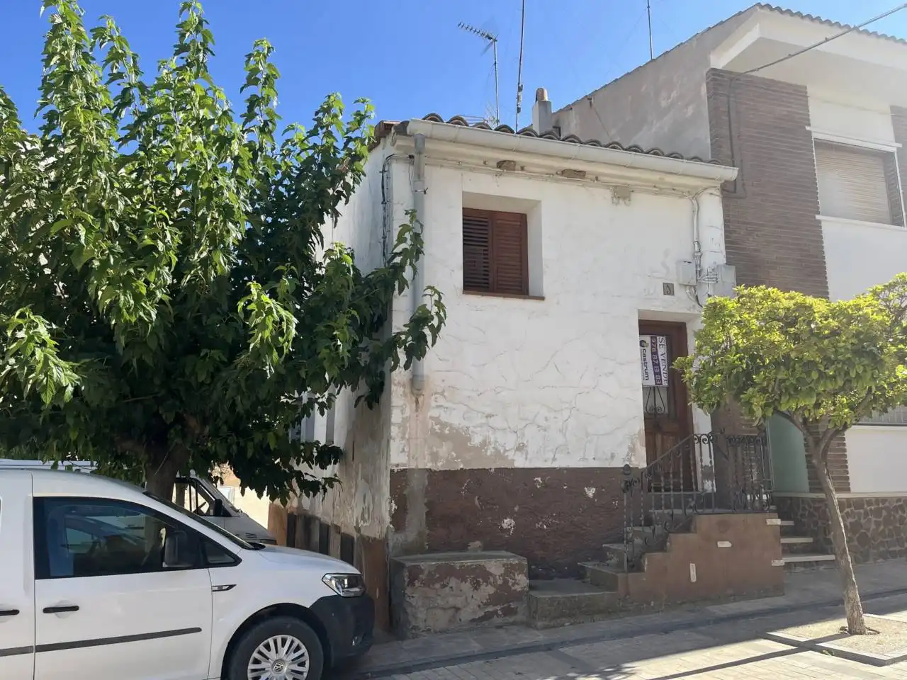 Vista exterior de Casa o xalet en venda en Castelserás amb Calefacció, Terrassa i Moblat