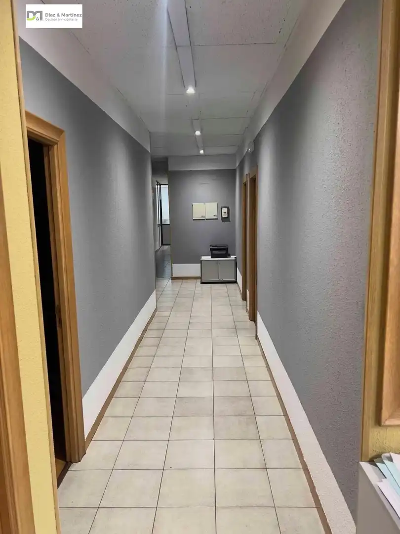 Local comercial en venda a San Claudio - La Chantría, imagen 5
