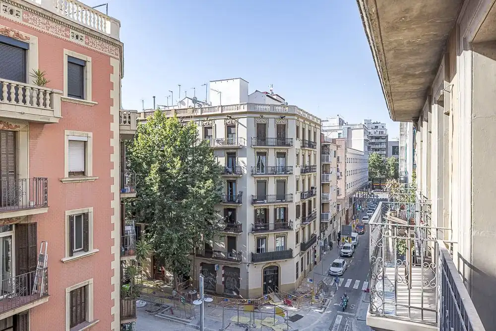 Exterior view of Flat for sale in Barcelona  with Air Conditioner and Heating