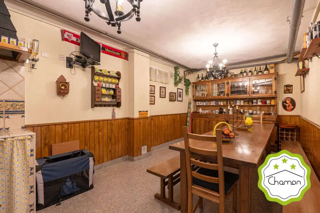 Casa adosada en venta en Loiu con Calefacción y Jardín privado