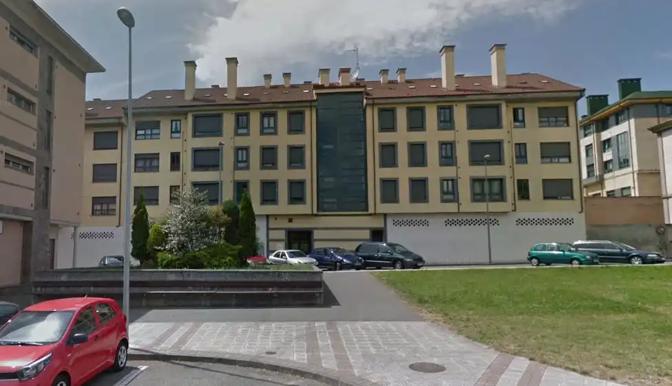 Gewerbefläche zum Verkauf in Noreña