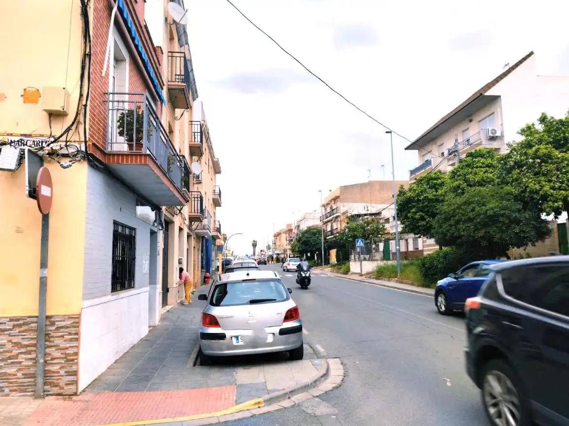 Gewerbefläche zum Verkauf in Coria del Río