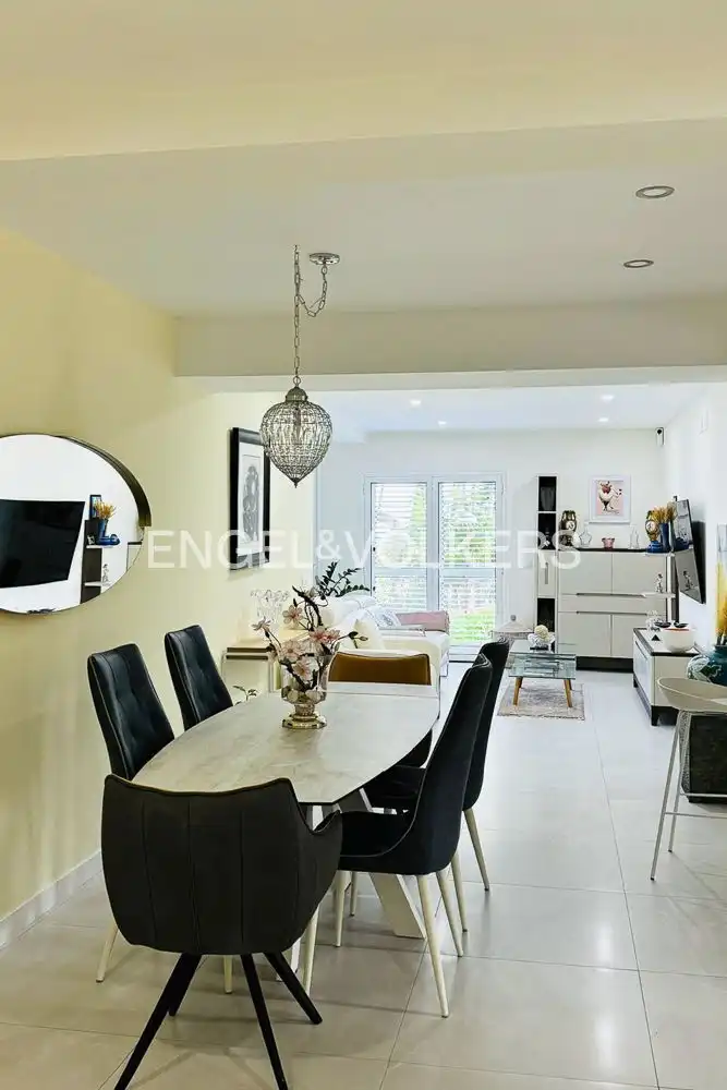 Comedor de Casa o chalet en venta en Torrent con Aire acondicionado, Calefacción y Jardín privado