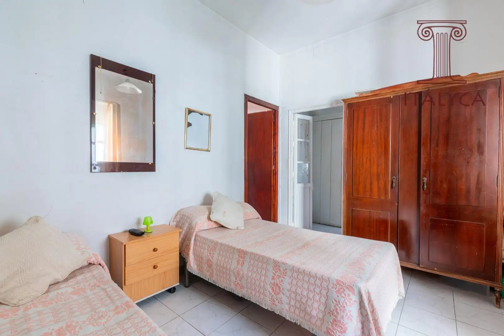 Habitación de Piso en venta en Sevilla con Aire acondicionado