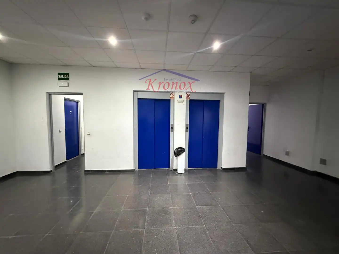 Local comercial en venta en Villa de Vallecas, imagen 15