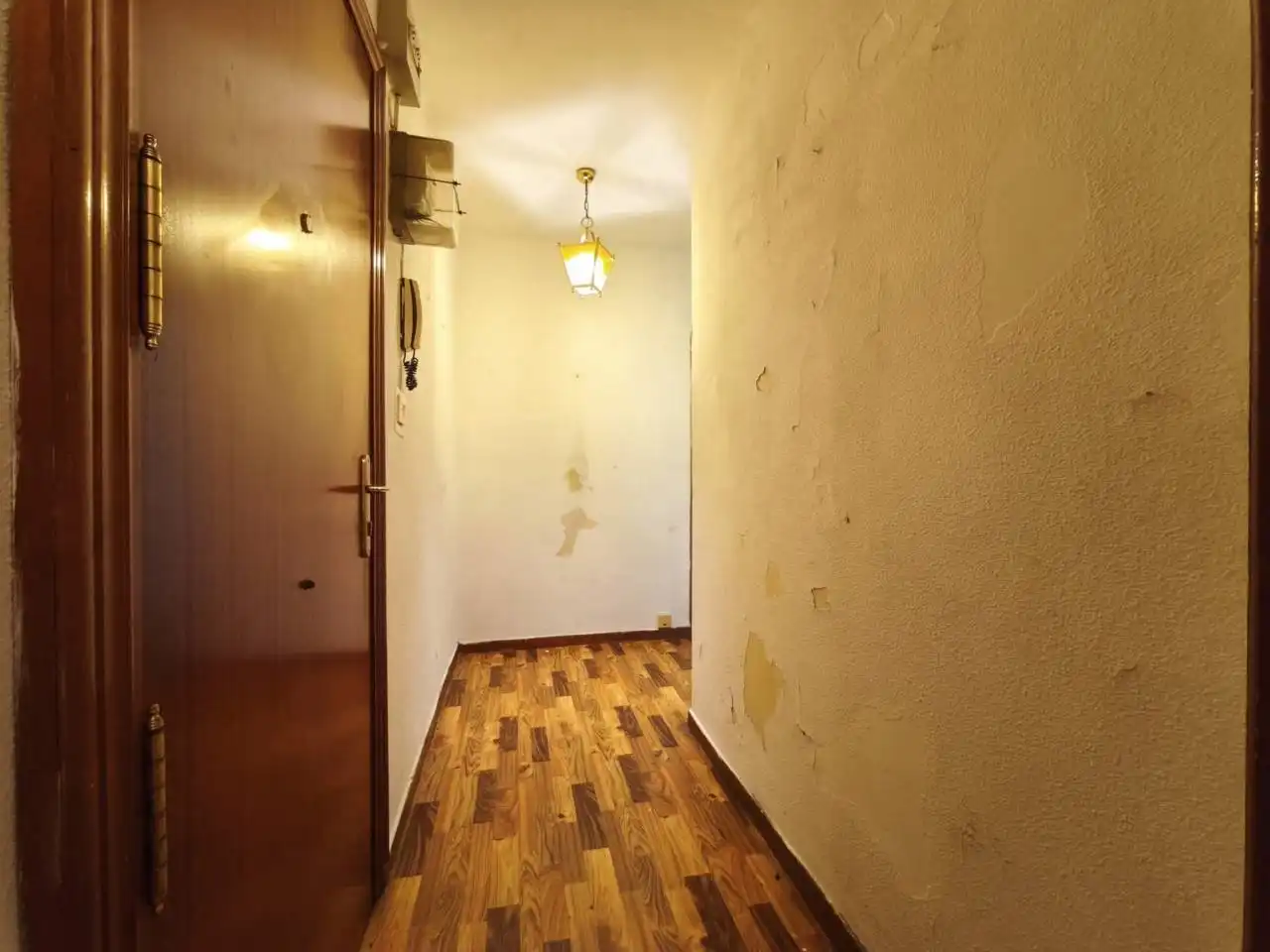 Piso en venta en Burgos con Calefacción y Parquet