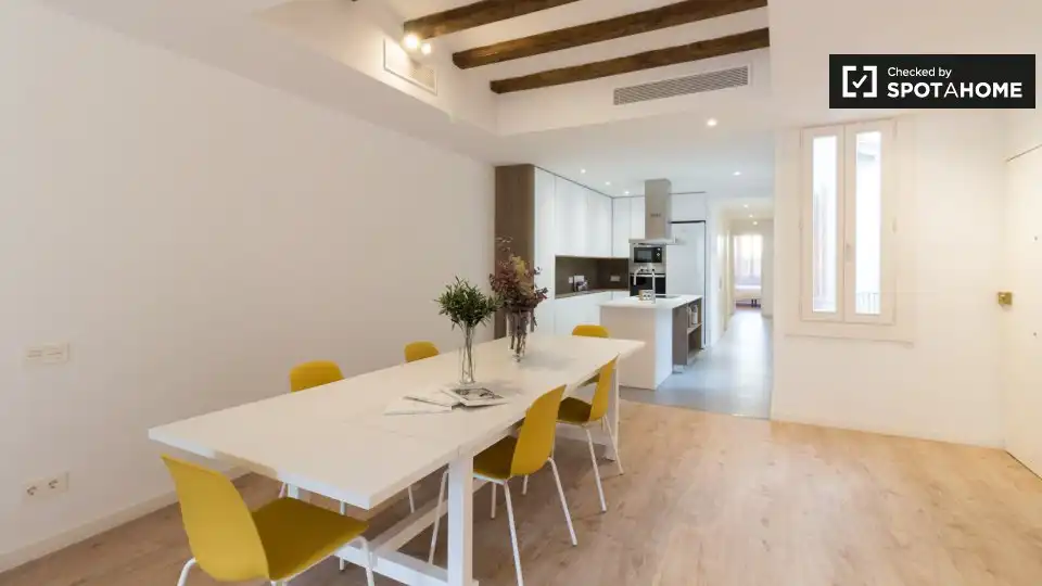 Flat with terrace to rent in Ciutat Vella, imagen 8