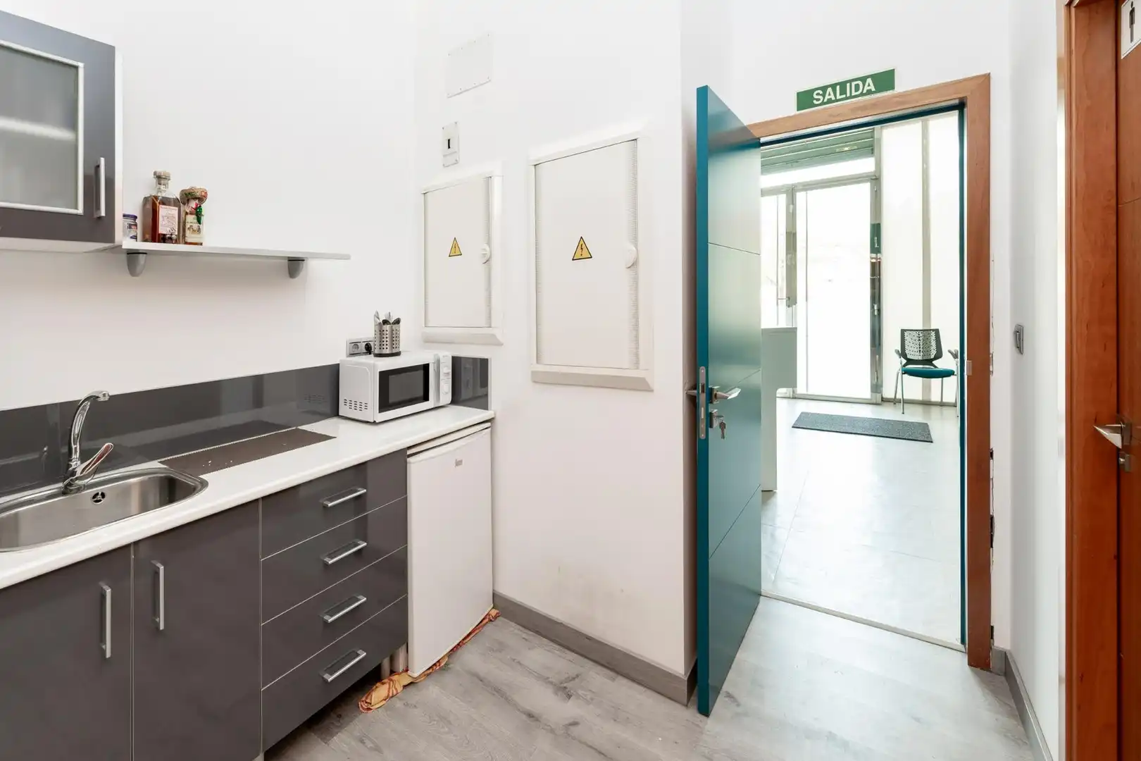 Business premises for sale in Avenida de la Ilustración 87, imagen 22