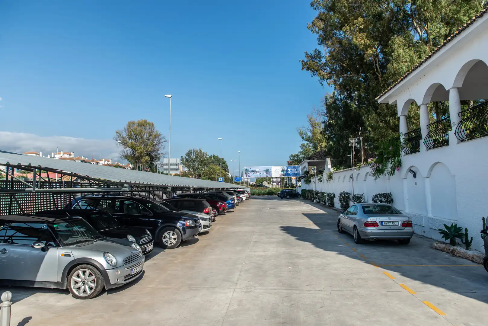 Parking de Apartamento de alquiler en Marbella con Aire acondicionado, Calefacción y Terraza