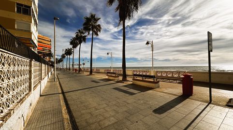 Foto 2 de Piso en venta en Paseo Marítimo - San José - La Laguna, Cádiz Capital