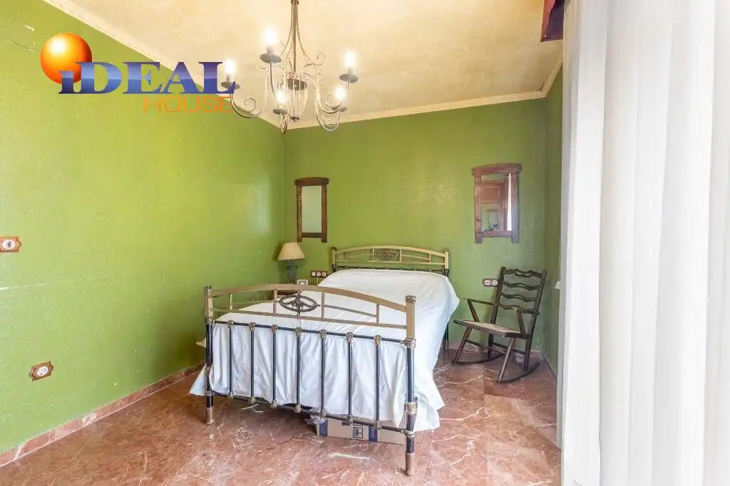 Adosado con piscina en venta en Calle Calle Juan Vázquez 5, imagen 16