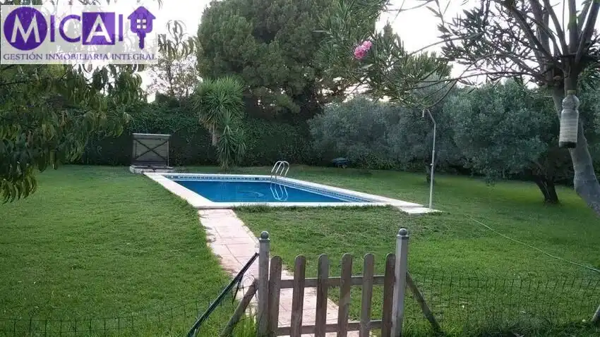 Jardí de Casa o xalet en venda en Puerto Real amb Aire condicionat, Jardí privat i Terrassa