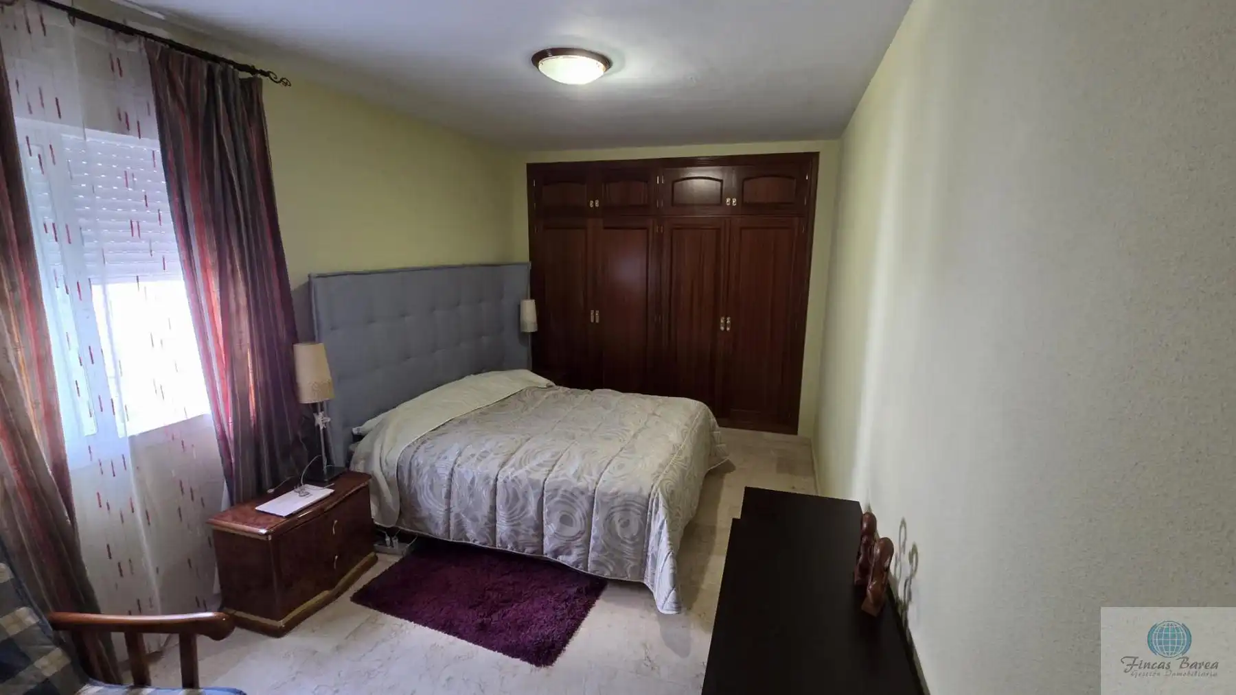 Bedroom of Flat for sale in Fuengirola  with Air Conditioner, Terrace and Community pool