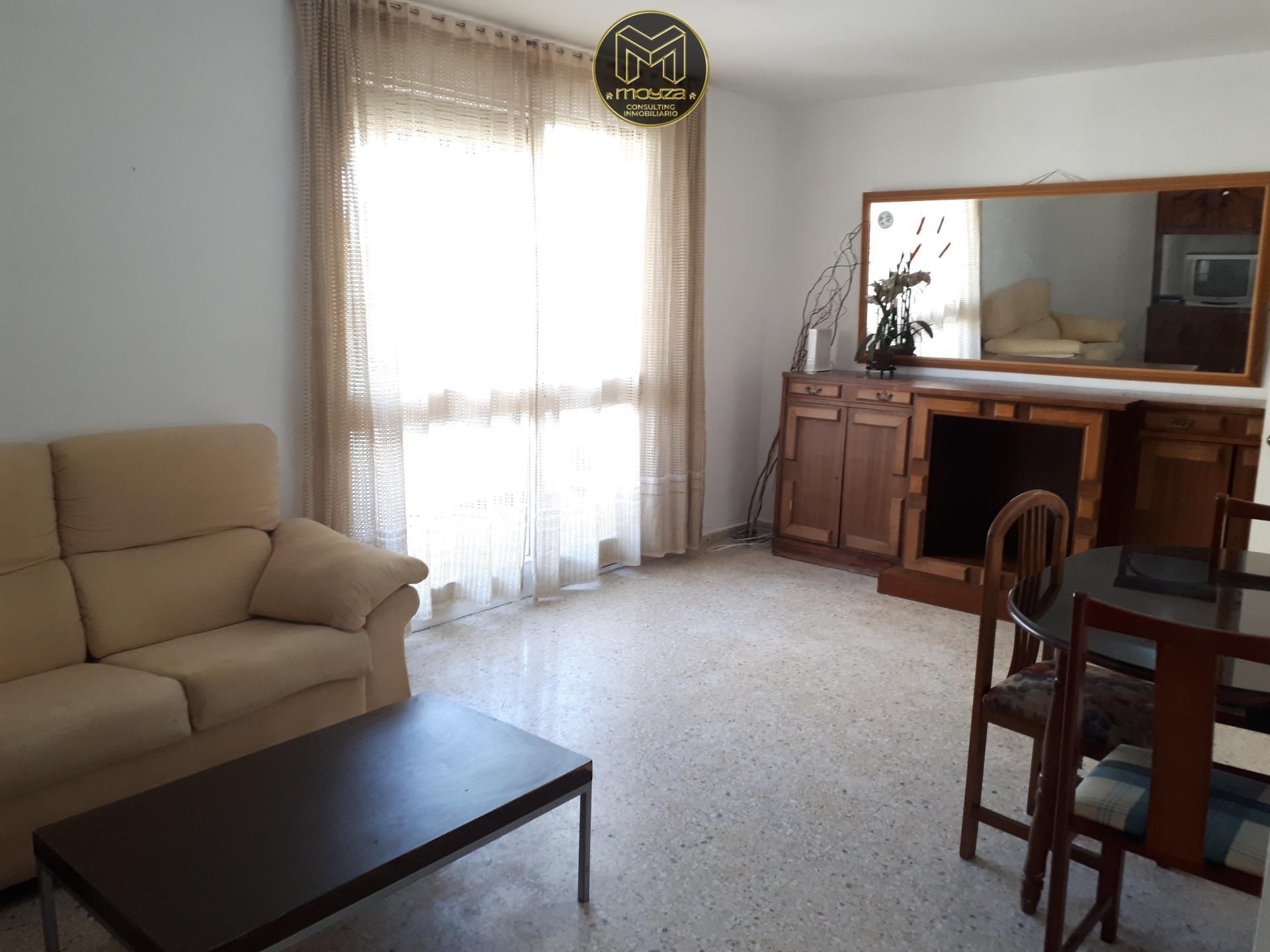 Sala de estar de Piso de alquiler en  Jaén Capital