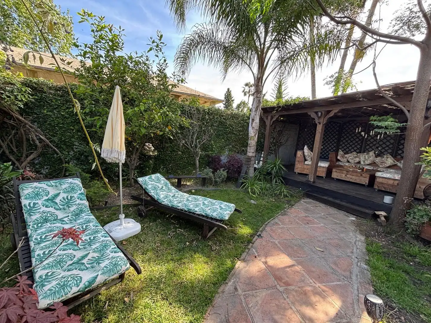 Jardí de Casa o xalet en venda en Los Barrios amb Calefacció, Jardí privat i Jacuzzi