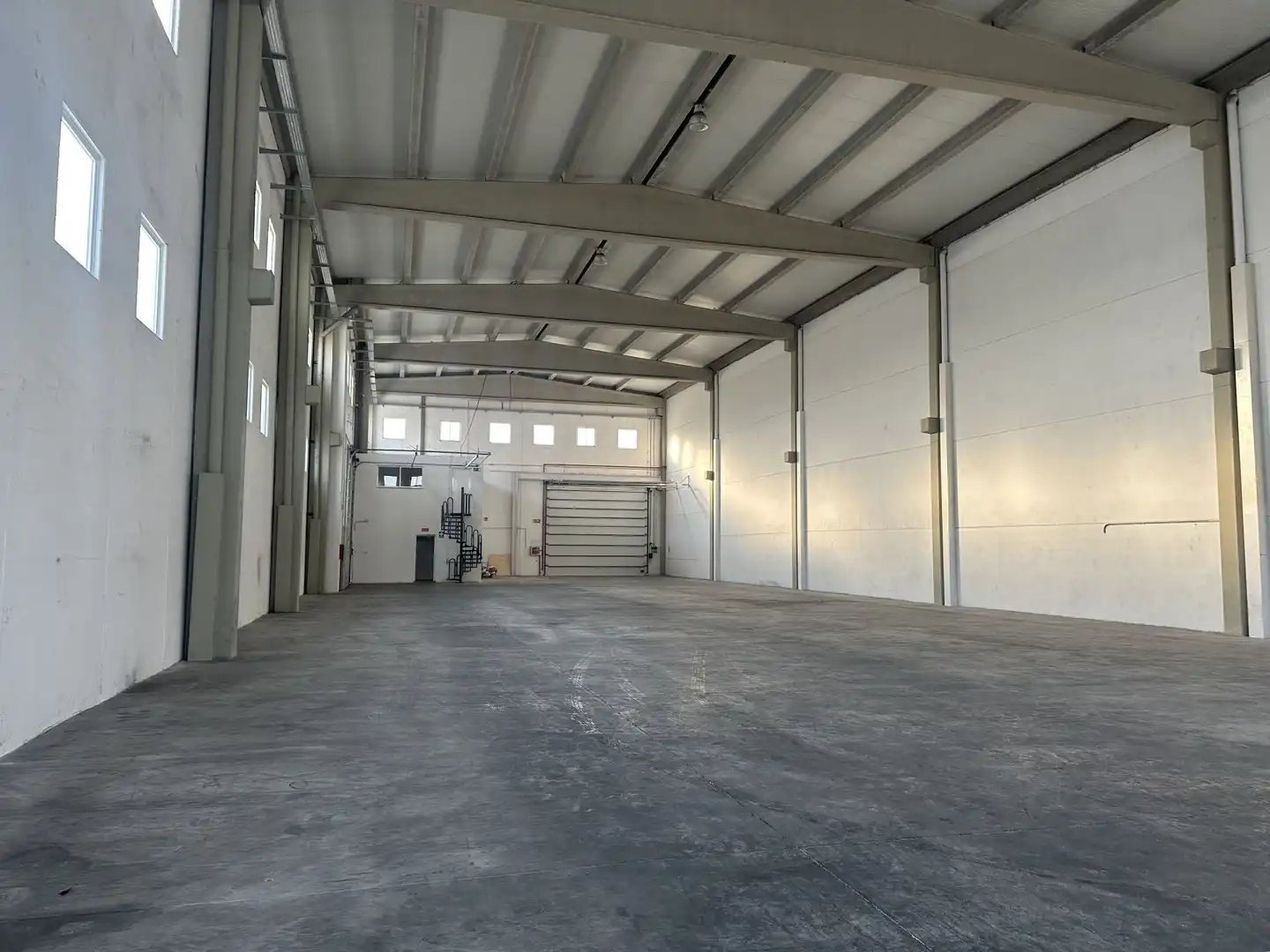Fabrikhallen zur Miete in Ontinyent