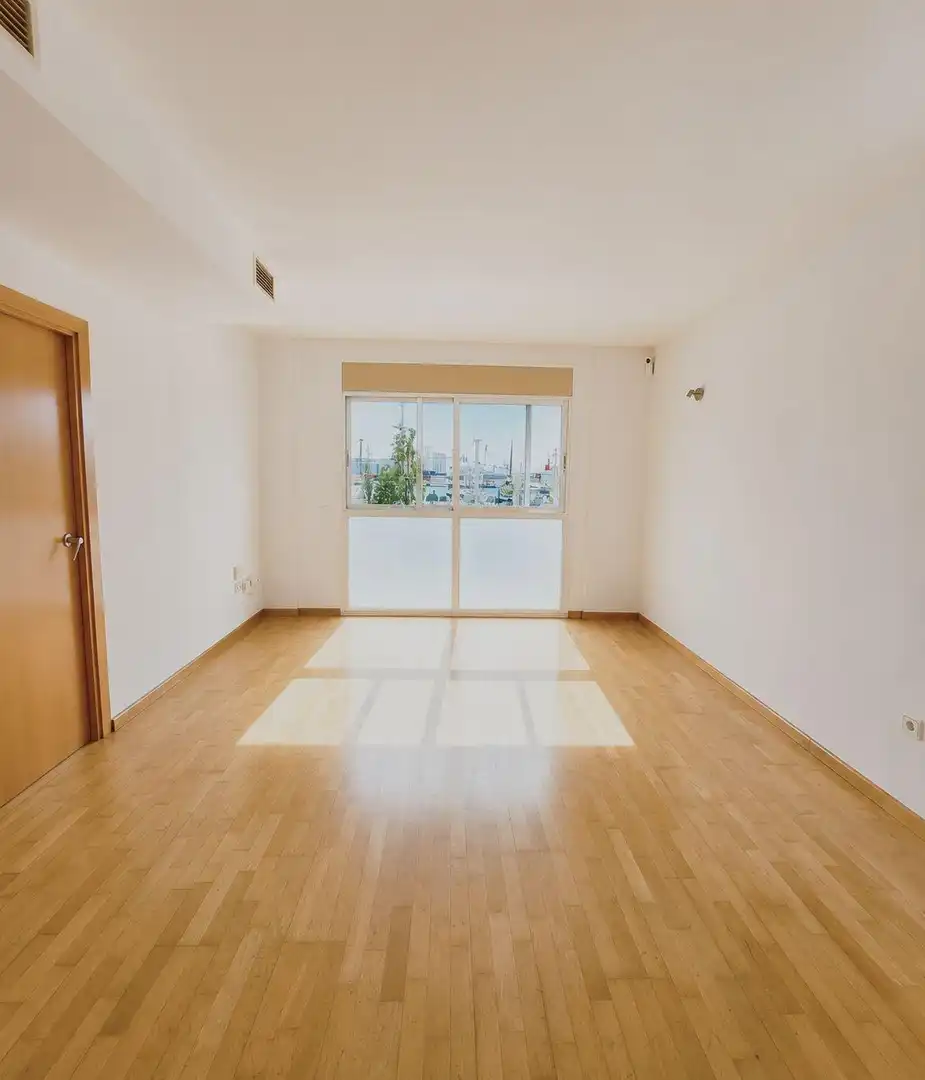 Sala d'estar de Pis en venda en Tarragona amb Calefacció