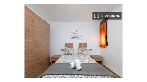 Photo 2 of Flat to share in El Cabanyal - El Canyamelar,  Valencia Capital