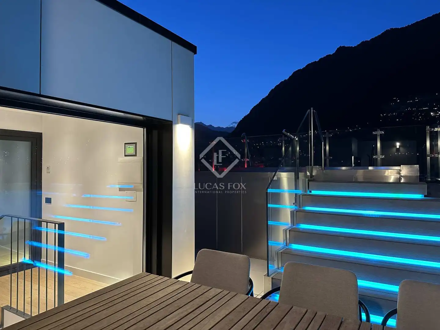 Terrace of Attic for sale in Madrid  with Air Conditioner, Heating and Terrace