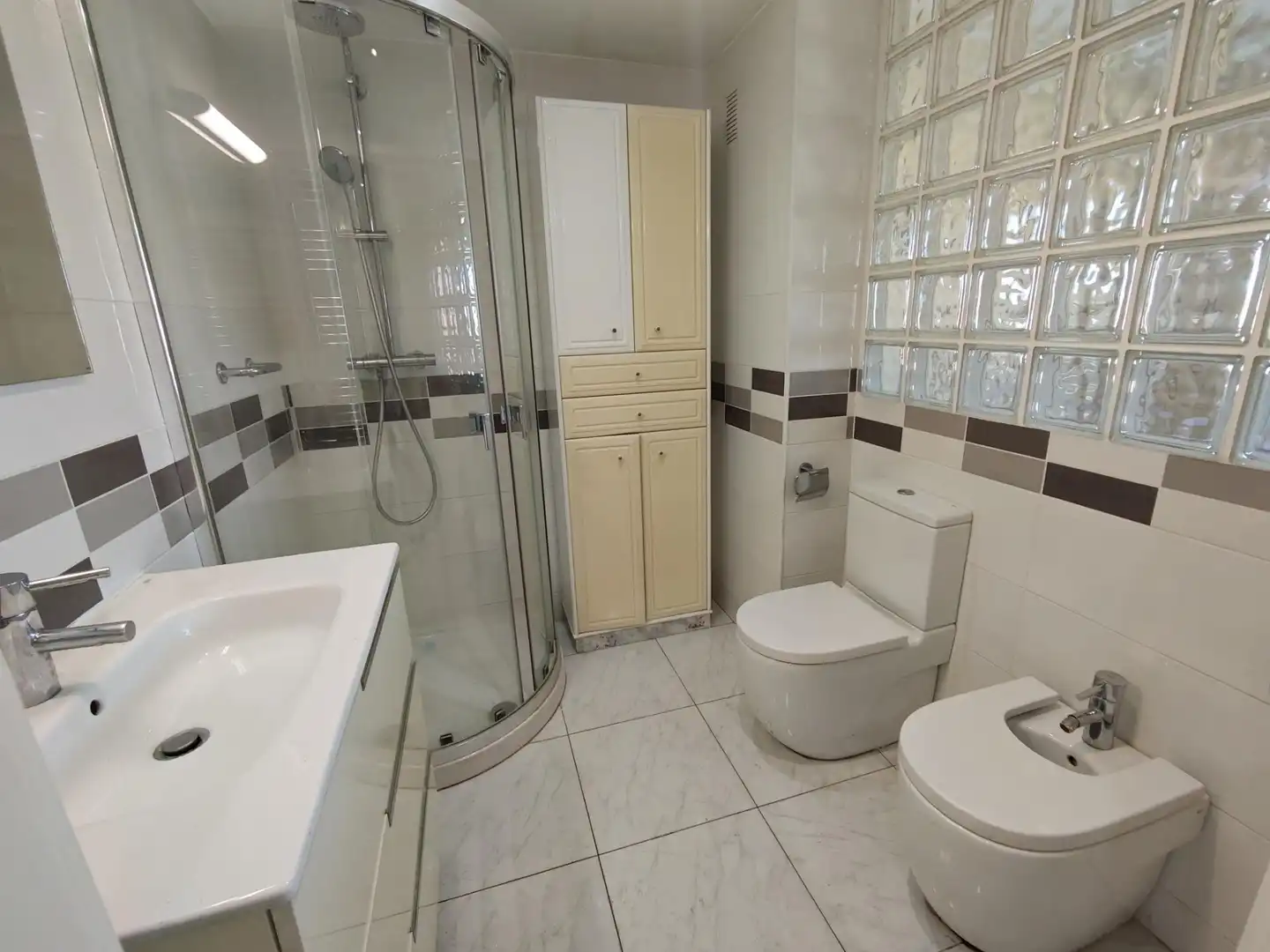 Ático con terraza en venta en Carrer Violant d'Hongria, imagen 34