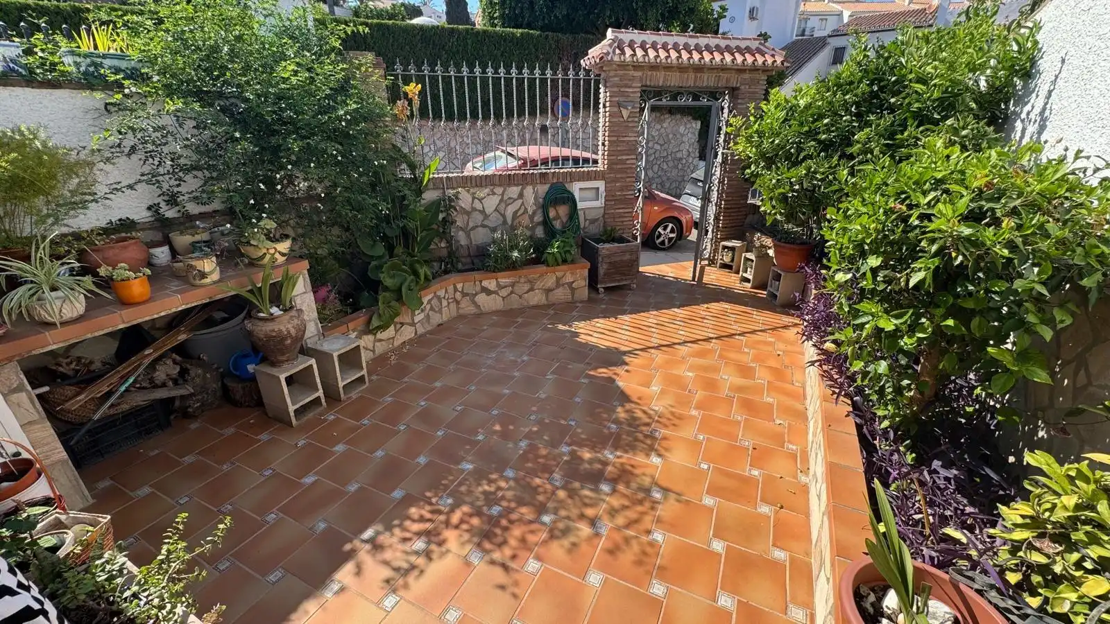 Terrassa de Casa adosada en venda en Rincón de la Victoria amb Aire condicionat, Terrassa i Traster