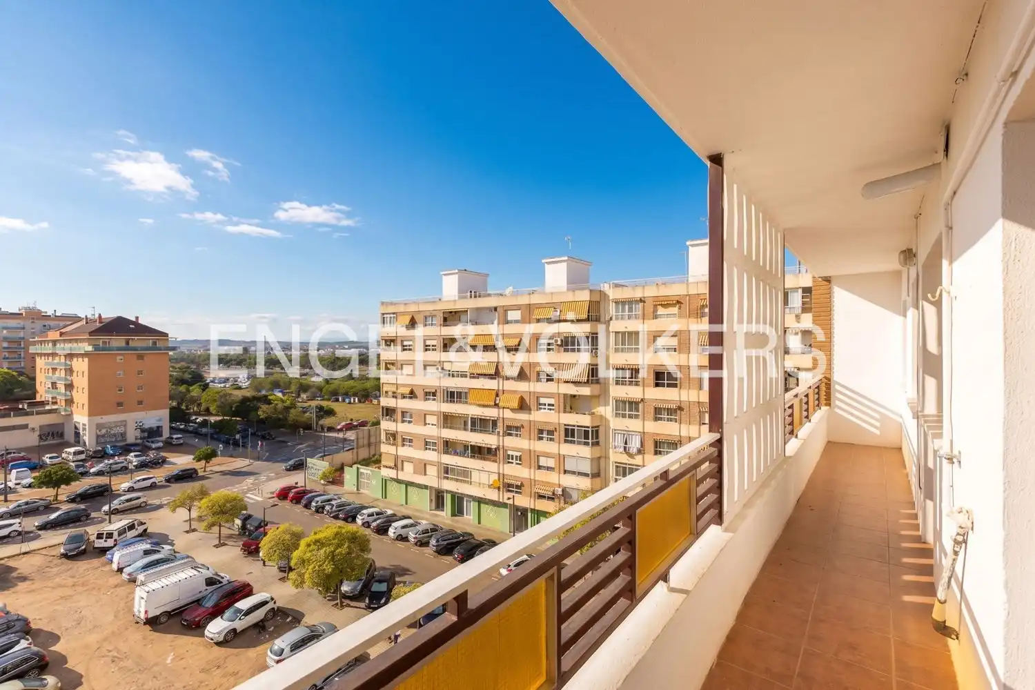 Exterior view of Attic for rent in Valencia  with Air Conditioner, Heating and Terrace