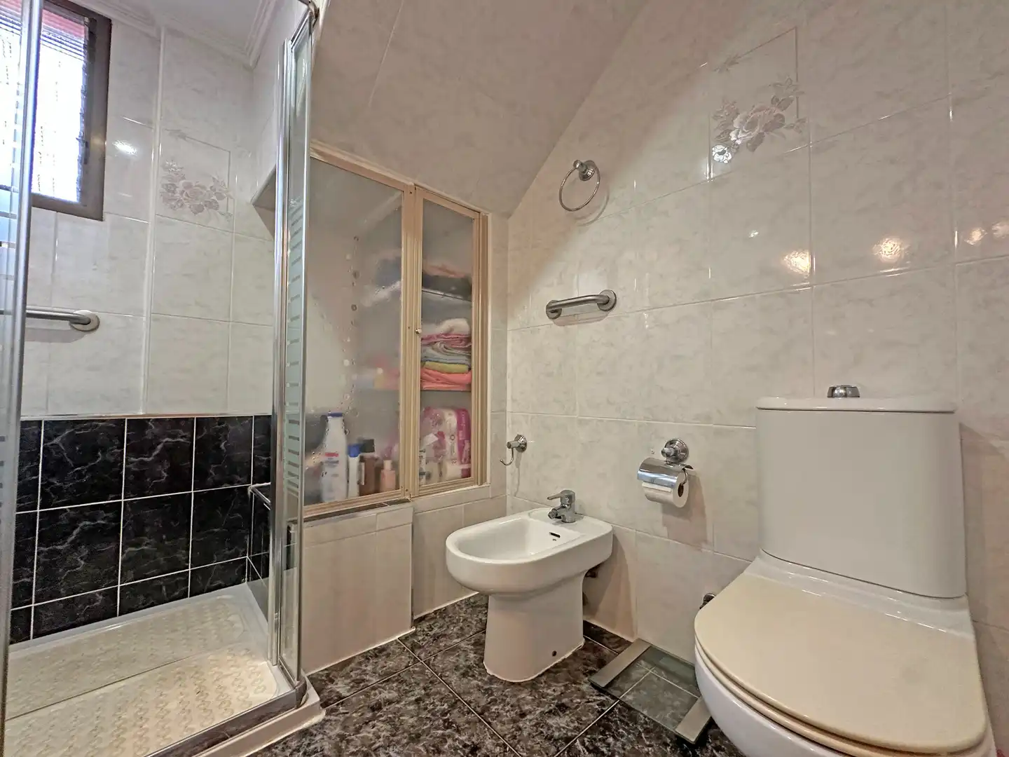 Baño de Casa o chalet en venta en Paterna con Aire acondicionado, Jardín privado y Terraza