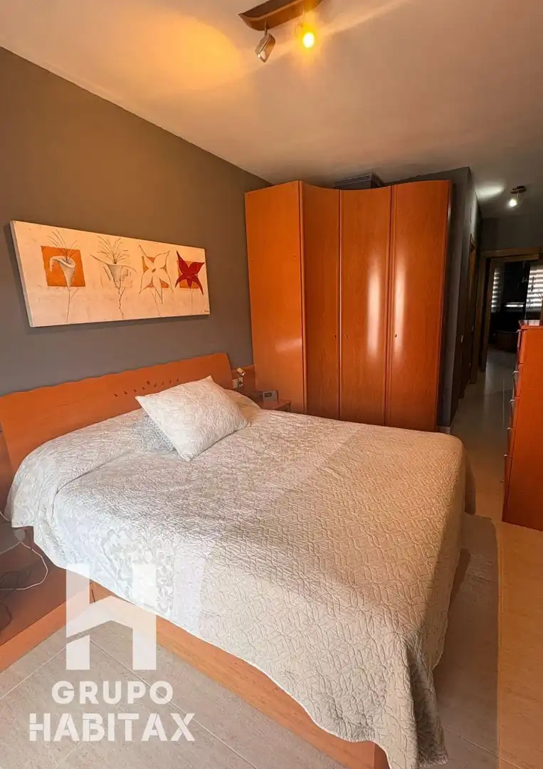 Dúplex en venta en Calle BARBERA DEL VALLES, Can Clos - Pinetons