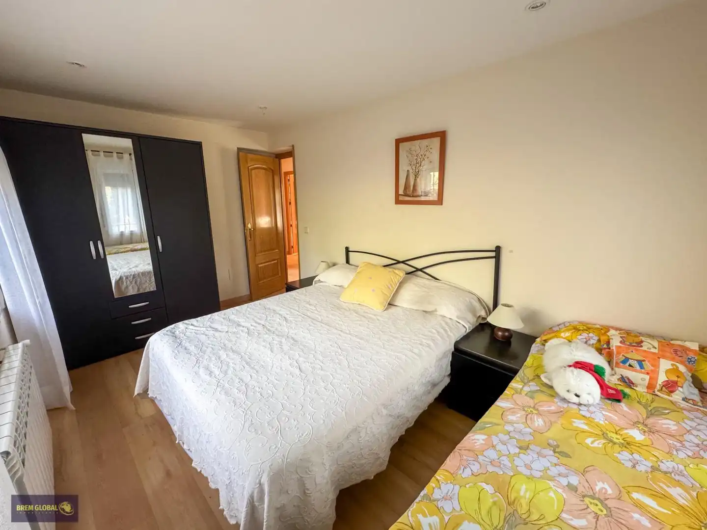 Dormitori de Casa o xalet en venda en La Cabrera amb Jardí privat, Terrassa i Traster