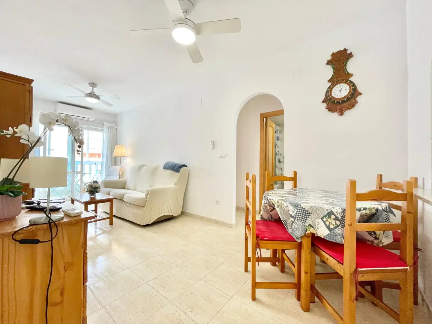 Apartament de lloguer en Torrevieja amb Calefacció, Terrassa i Piscina
