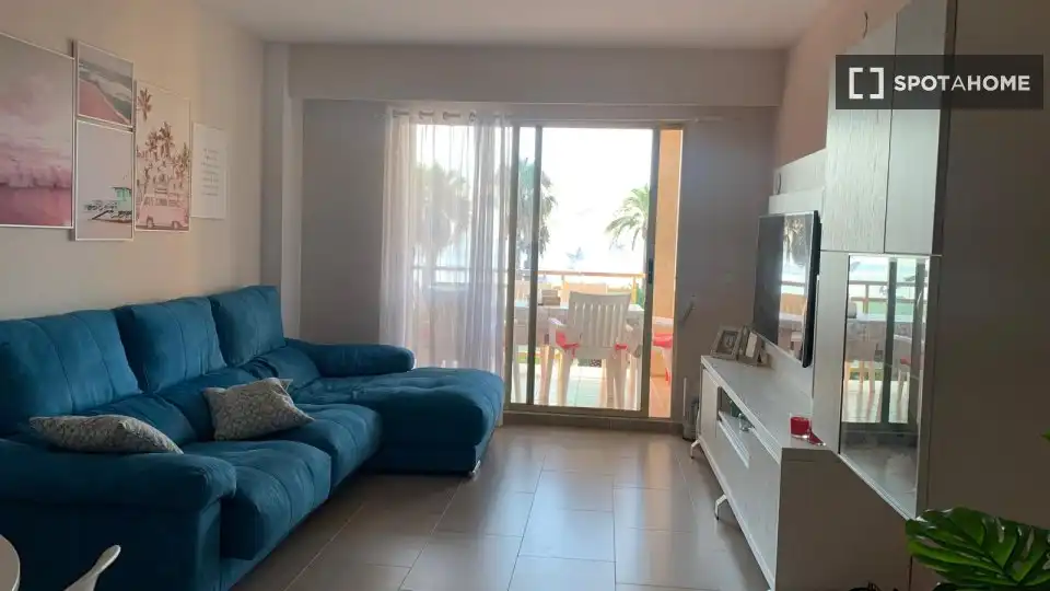 Living room of Apartments for share in Cullera  with Air Conditioner, Terrace and Furnished
