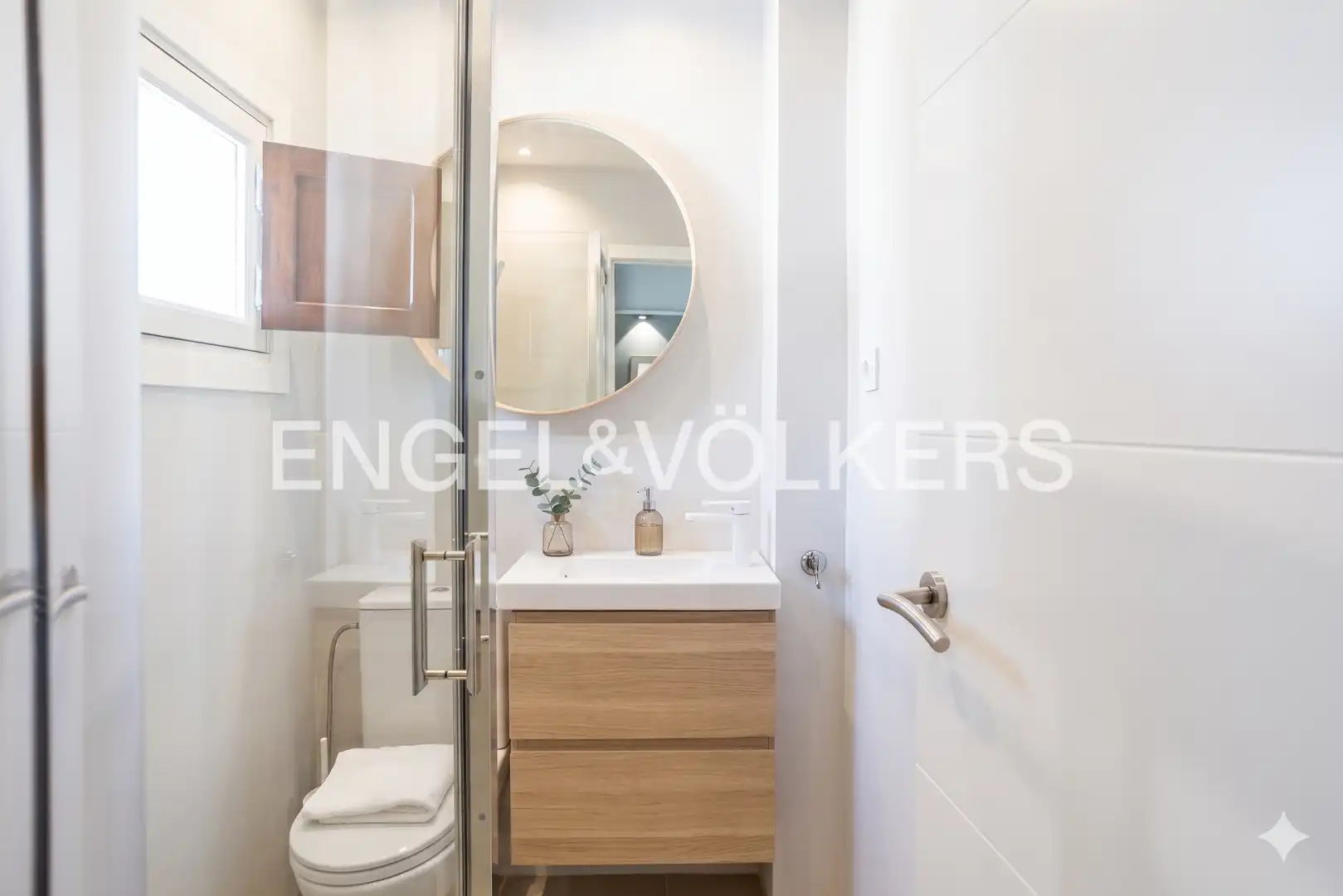 Baño de Dúplex en venta en Sevilla con Calefacción
