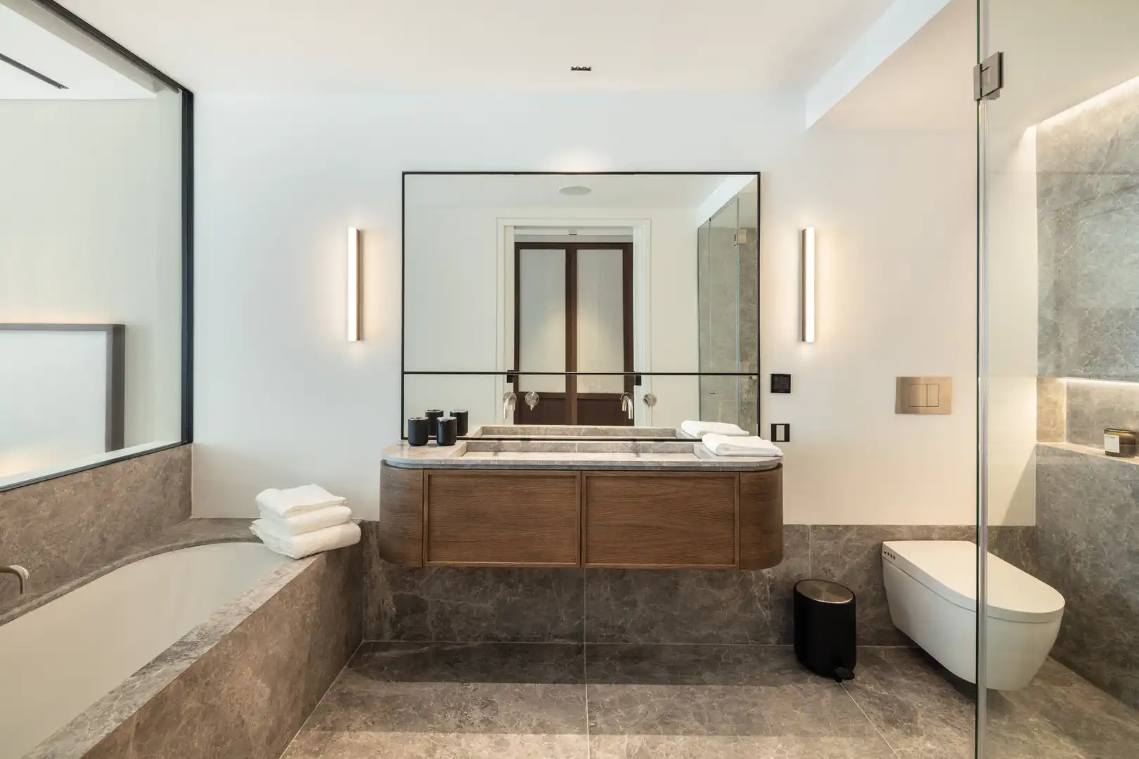 Apartament amb terrassa en venda a Milla de Oro, imagen 21